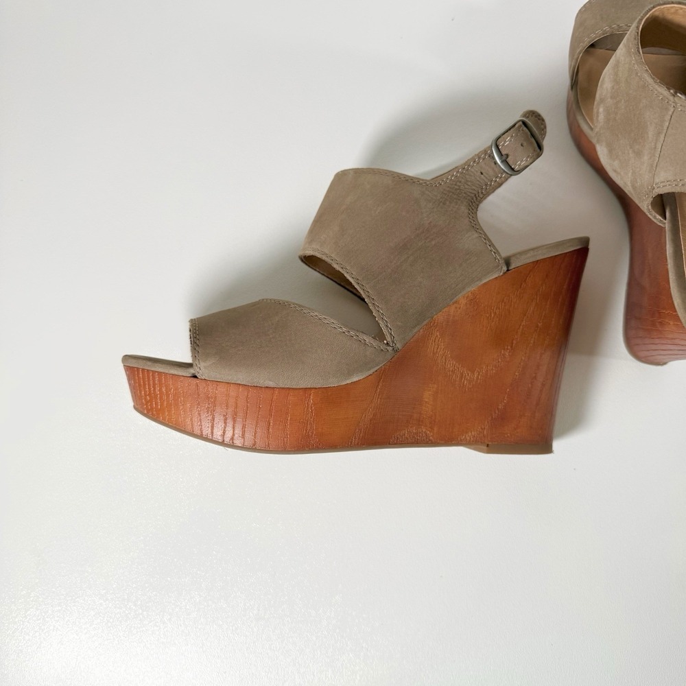 Lucky Brand Lattela Platform Sandal Wooden Wedge Heel Cut Out Taupe Women's 9.5M - Picture 6 of 10